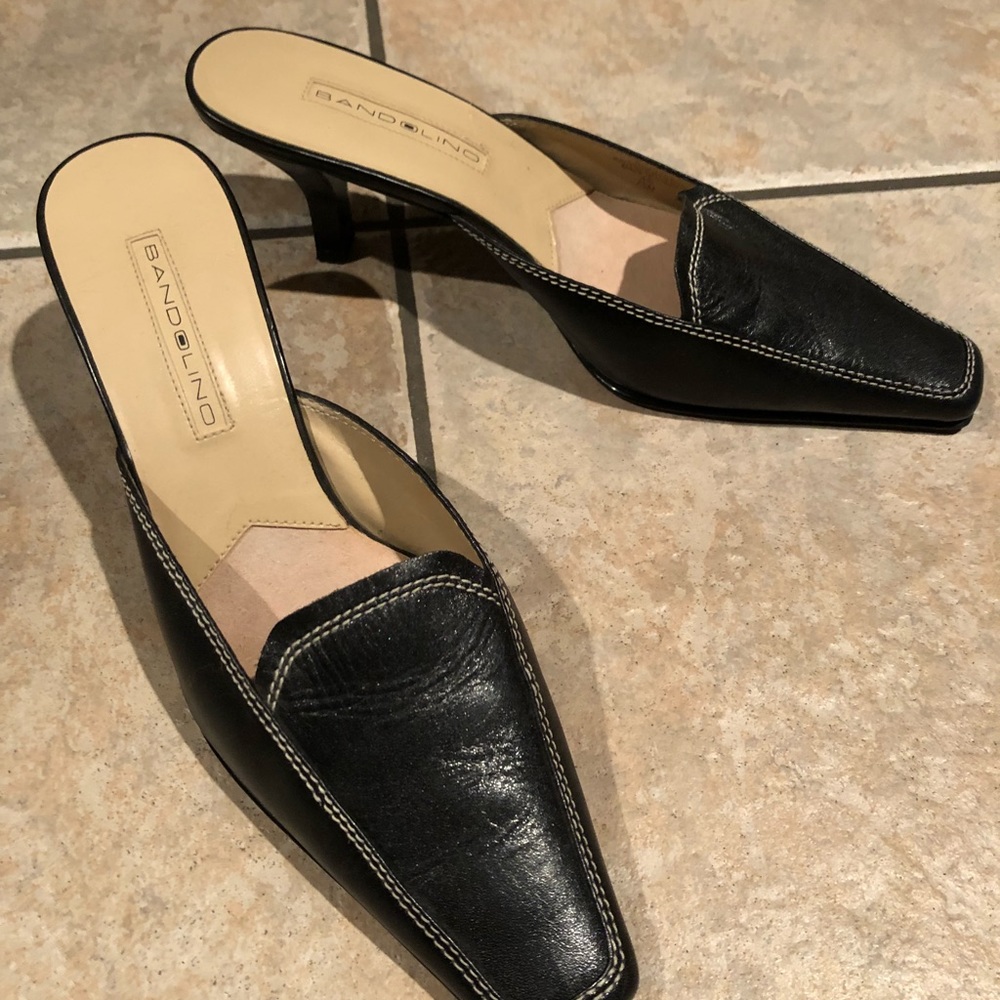 Bandolino mules